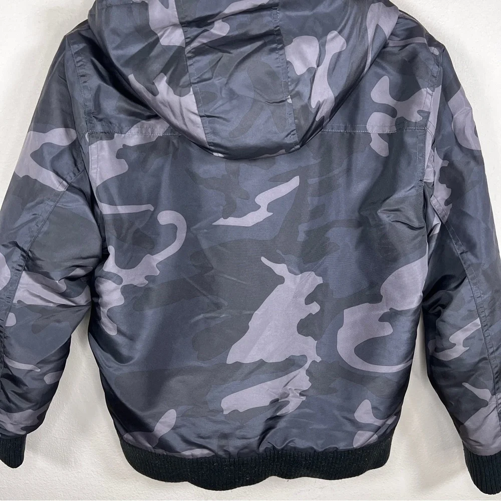 XL BOYS SWISS TECH CAMO PRINT COAT GREEN GREY LONG SLEEVE  HOODED